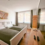3 Downtown Bilk * Ντίσελντορφ