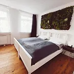 3 Downtown Bilk Apartman Düsseldorf