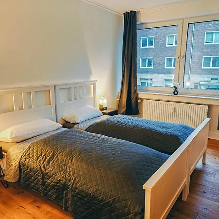 3 Downtown Bilk * Dusseldorf